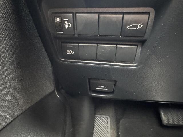 Toyota YARIS Cross 1.5 Hybrid Launch Edition | Trekhaak | Leder | Stoelverwarming | Achteruitrijcamera |