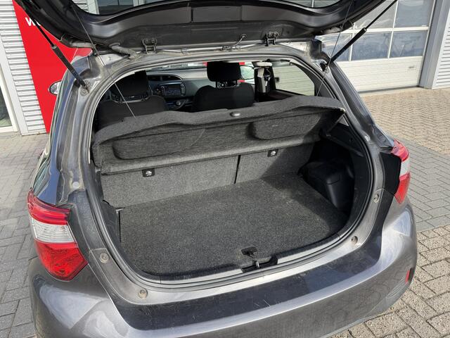 Toyota YARIS 1.5 Hybrid Dynamic