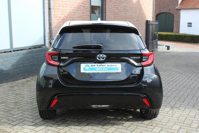 Toyota YARIS 1.5 Hybrid Executive Bi Tone, Leer, Camera, Carplay, Adaptieve Cruise, 17inch