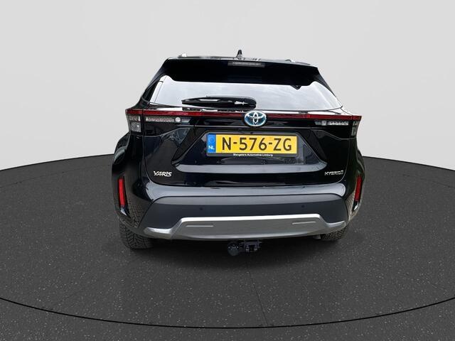 Toyota YARIS Cross 1.5 Hybrid Adventure 18"| Trekhaak | NL | Blindspot | Sensoren | Elek klep | JBL