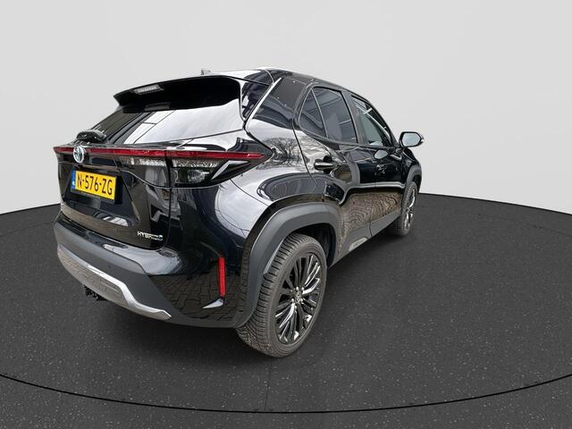 Toyota YARIS Cross 1.5 Hybrid Adventure 18"| Trekhaak | NL | Blindspot | Sensoren | Elek klep | JBL