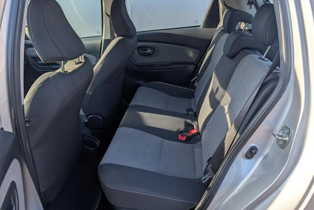 Toyota YARIS 1.5 Hybrid Trend | Camera | Bluetooth| Cruise Control|