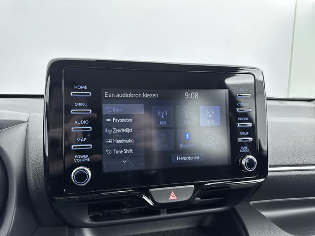 Toyota YARIS 1.5 Hybrid First Edition | NL-auto | Navigatie | Trekhaak |