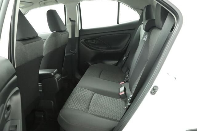 Toyota YARIS Cross 1.5 Hybrid Active | Adaptive Cruise Control | Achteruitrijcamera | Apple Carplay | Android Auto |