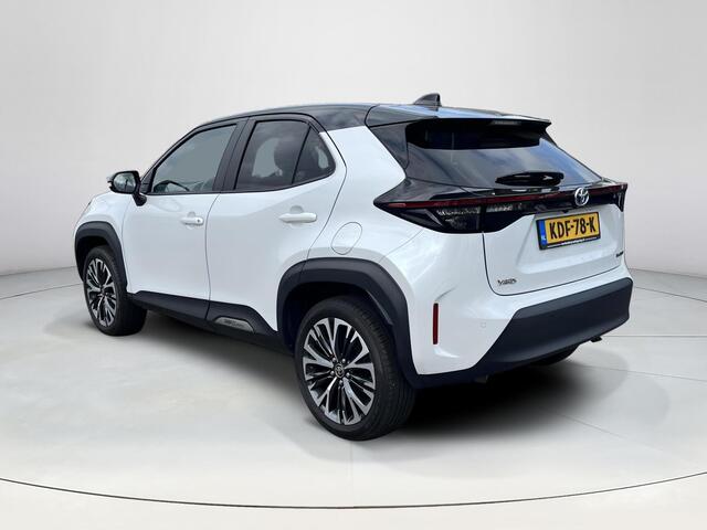 Toyota YARIS Cross 1.5 Hybrid Executive | JBL audio | Head up display | Dode hoek waarschuwing | Bi-tone exterieur |