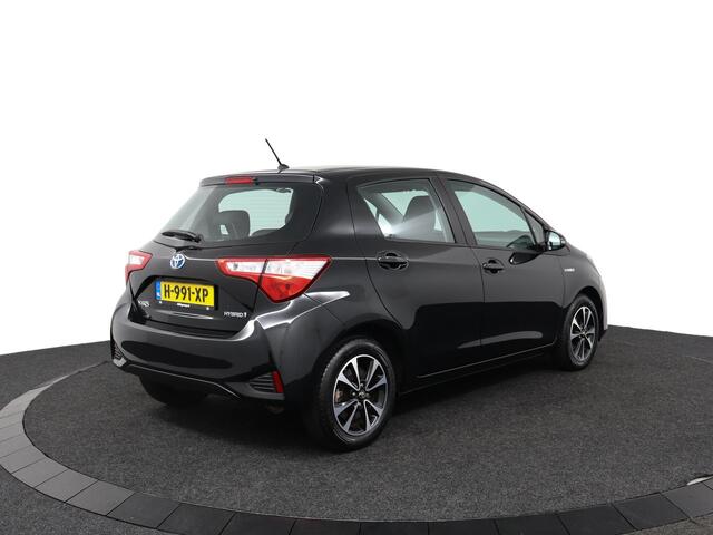 Toyota YARIS 1.5 Hybrid Active | Achteruitrijcamera | Cruise Control | Lichtmetalen Velgen |