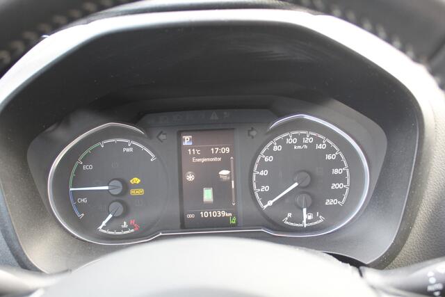 Toyota YARIS 1.5 Hybrid Design | Rijklaar | Navi | "Trekhaak" | Clima | Cruise | Dealer onderh. | All season