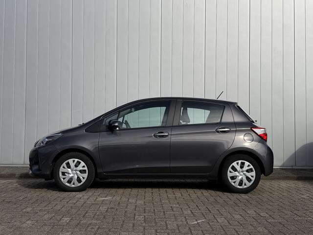 Toyota YARIS 1.5 VVT-i Aspiration NL Auto Trekhaak Camera Clima Cruise
