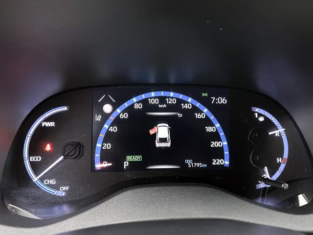 Toyota YARIS Cross 1.5 Hybrid Executive Pano | Navi | Carplay | QI | Stoelverwarming | PDC | Camera |