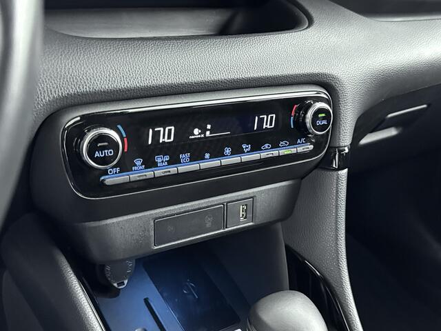 Toyota YARIS 1.5 Hybrid Dynamic Executive