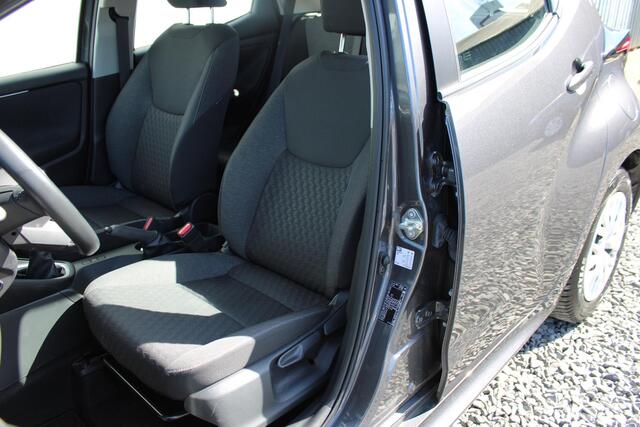 Toyota YARIS 1.5 VVT-i Active Applecarplay/Androidauto, Cruise Control, Dealeronderhouden