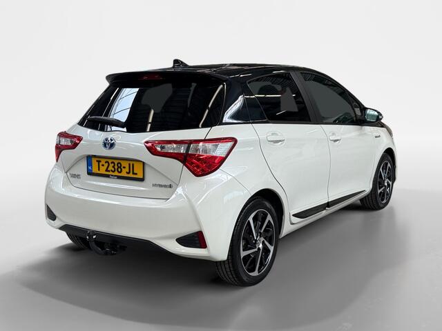 Toyota YARIS 1.5 Hybrid Dynamic I Panoramadak I Trekhaak I Cruise Control