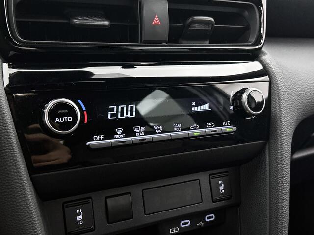 Toyota YARIS Cross 1.5 Hybrid 115 First Edition Limited + | Dealeronderhouden | Stuur en stoelverwarming |