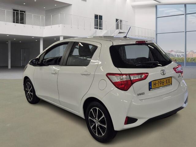 Toyota YARIS 1.0 VVT-i Connect, 1e Eig! Camera! Navigatie! Lm Velgen! VERWACHT!!