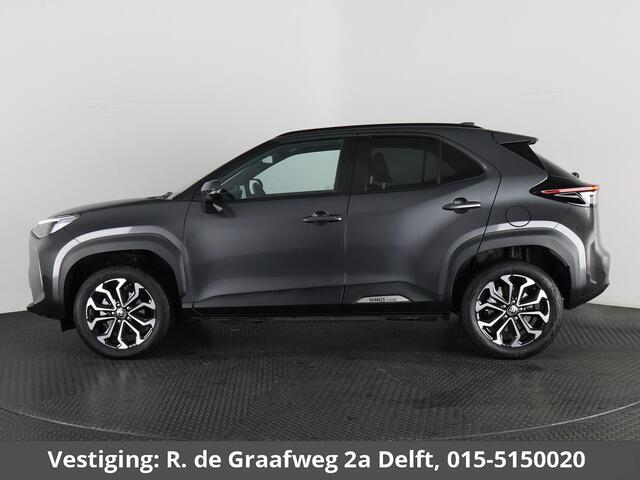 Toyota YARIS Cross 1.5 HYBRID DYNAMIC GARANTIE TOT 2035! . STUUR & STOELVERWARMING . ACHTERUITRIJ CAMERA