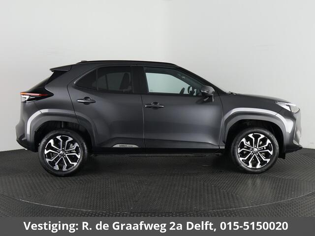 Toyota YARIS Cross 1.5 HYBRID DYNAMIC GARANTIE TOT 2035! . STUUR & STOELVERWARMING . ACHTERUITRIJ CAMERA