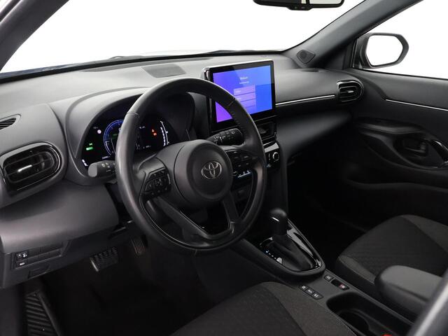 Toyota YARIS Cross 1.5 HYBRID DYNAMIC GARANTIE TOT 2035! . STUUR & STOELVERWARMING . ACHTERUITRIJ CAMERA