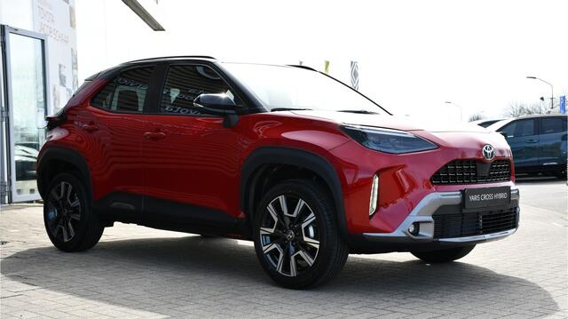 Toyota YARIS Cross 1.5 Hybrid 130 Executive Automaat 130pk | Nieuw, direct uit voorraad leverbaar! |