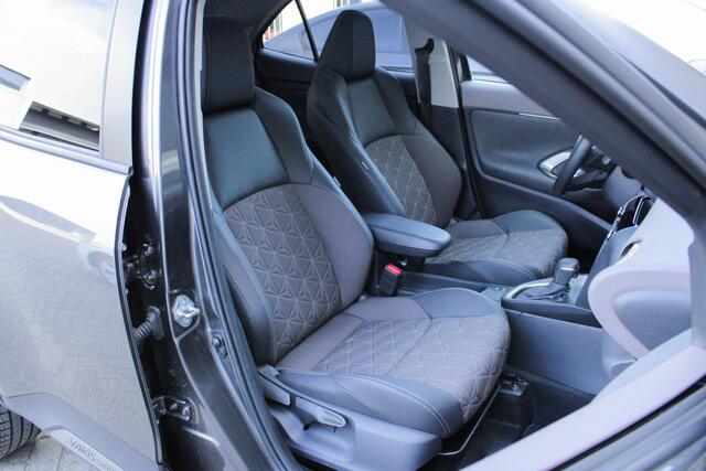 Toyota YARIS Cross 1.5 Hybrid Executive |trekhaak|elek klep|360 camera| stoel/stuurverwarming|