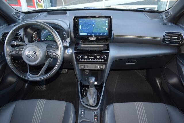Toyota YARIS Cross 1.5 Hybrid Adventure | Trekhaak | Navigatie | Camera | Stoelverwarming | Apple Carplay + Android Auto |