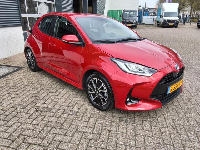 Toyota YARIS 1.5 Hyb. Dynamic | Apple Carplay & Android Auto | Parkeercamera