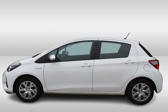 Toyota YARIS 1.5 Hybrid Active Radio l Airco l Parkeercamera