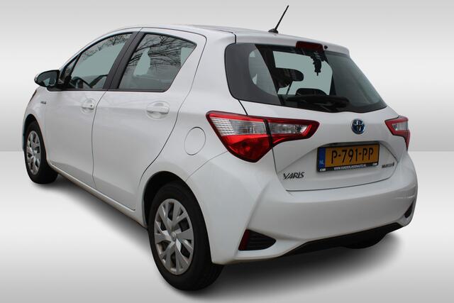 Toyota YARIS 1.5 Hybrid Active Radio l Airco l Parkeercamera