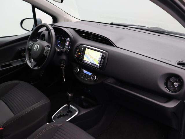 Toyota YARIS 1.5 Hybrid Aspiration | Achteruitrijcamera | Climate Control | Navigatie | Automaat |