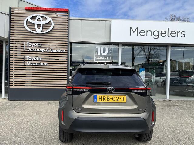 Toyota YARIS Cross 1.5 Hybrid 115 First Edition | Stoelverwarming | Parkeersensoren | Dodehoek detectie