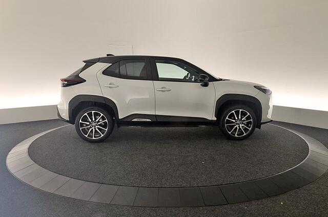 Toyota YARIS Cross 1.5 Hybrid GR Sport | Navi | Stoelverwarming