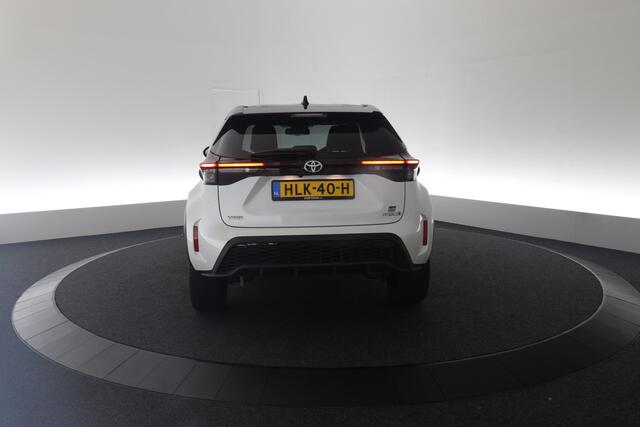 Toyota YARIS Cross 1.5 Hybrid GR Sport | Navi | Stoelverwarming