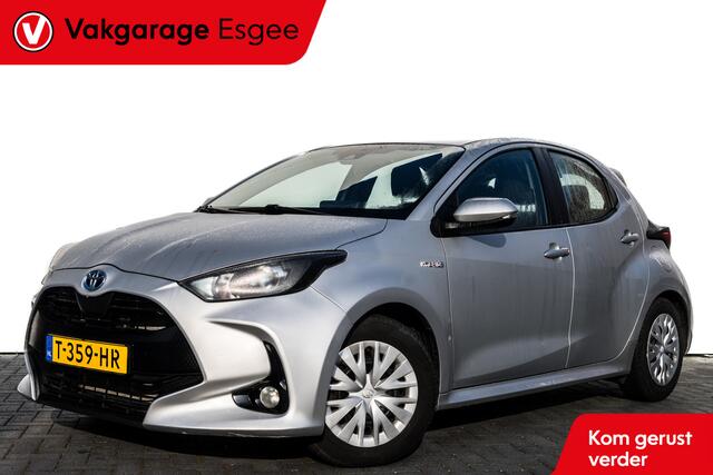 Toyota YARIS 1.5 Hybrid Active Automaat | 66.000 KM, Camera | Keyless |Clima | PDC | | Trekhaak Cruise | Navi | Carplay/Android | Regensensor |