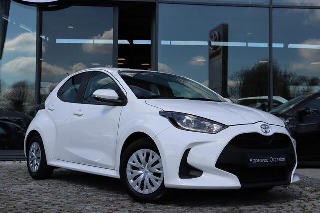 Toyota YARIS 1.5 VVT-i Active, Apple carplay, Android auto !