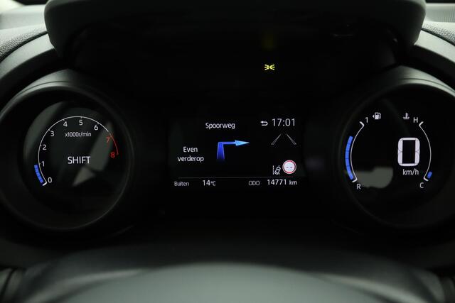 Toyota YARIS 1.5 VVT-i Dynamic | Multimedia Pack | Adaptive Cruise Control | Navigatie | Apple Carplay | Android Auto | Achteruitrijcamera |