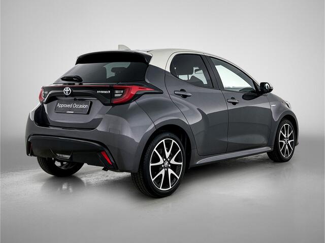 Toyota YARIS 1.5 Hybrid Style | Lederenbekleding | Stoelverwarming | Dealeronderhouden |
