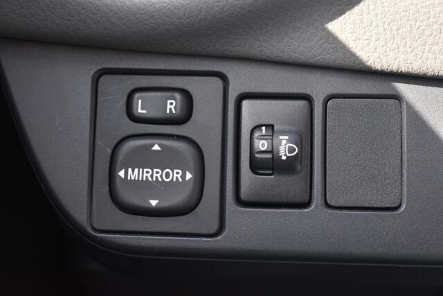 Toyota YARIS 1.5 VVT-i Active Automaat 112pk | Dealer onderhouden | Achteruitrijcamera | Cruise control |