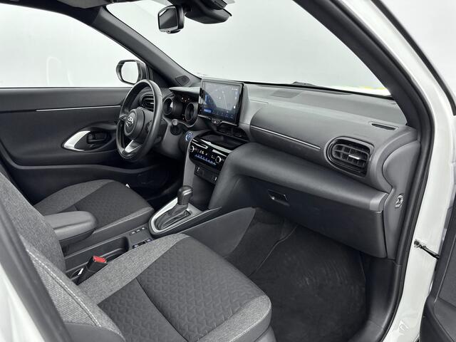 Toyota YARIS Cross 1.5 Hybrid Dynamic | Trekhaak | Keyless Entry-Start | Achteruitrijcamera |