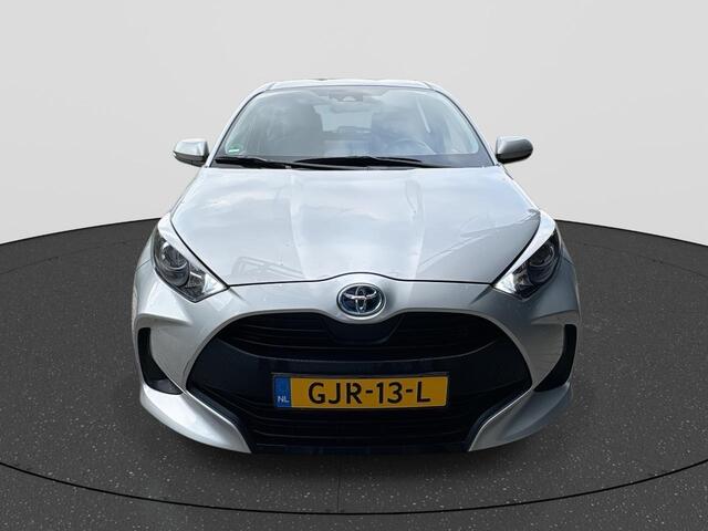 Toyota YARIS 1.5 Hybrid Active | Navi | 4 seizoen | Rijklaar