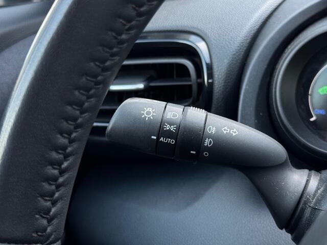 Toyota YARIS 1.5 Hybrid Comfort - Navi/apple/android- camera