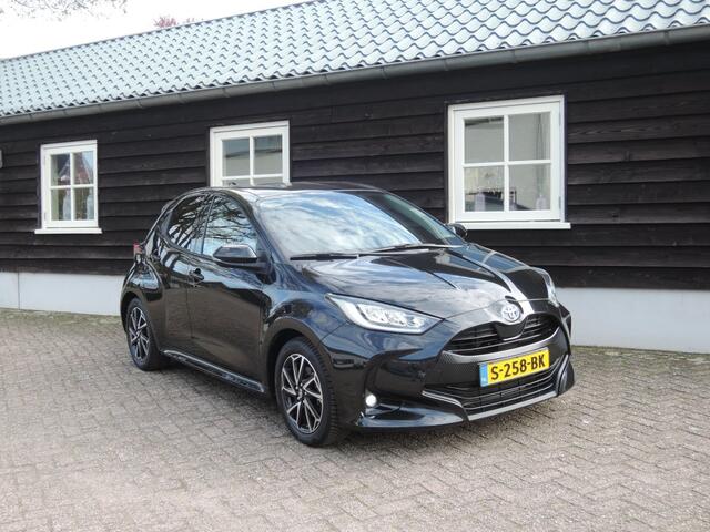 Toyota YARIS 1.5 Hybrid Dynamic