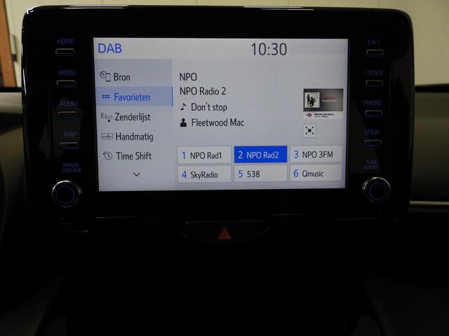Toyota YARIS Cross 1.5 Hybrid Active NAVI-APP/CAMERA/CLIMA/ADAPT.CRUISE!