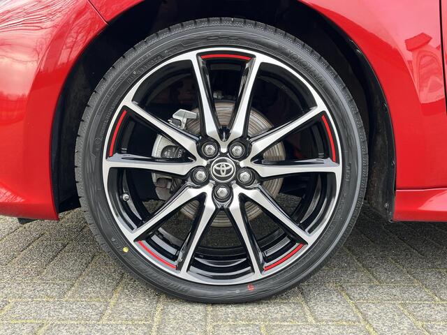 Toyota YARIS 1.5 Hybrid GR Sport | JBL Audio | Navigatie | Blindspot | Stoelverwarming | Rijklaar incl. garantie |