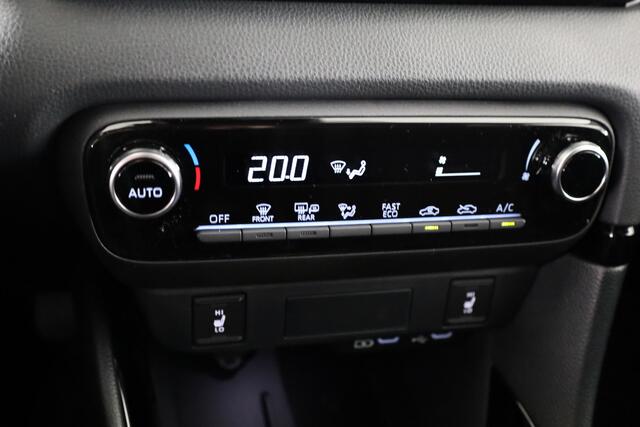 Toyota YARIS 1.5 Hybrid 115 Dynamic + Comfort Pack *NIEUW* | Direct leverbaar! |