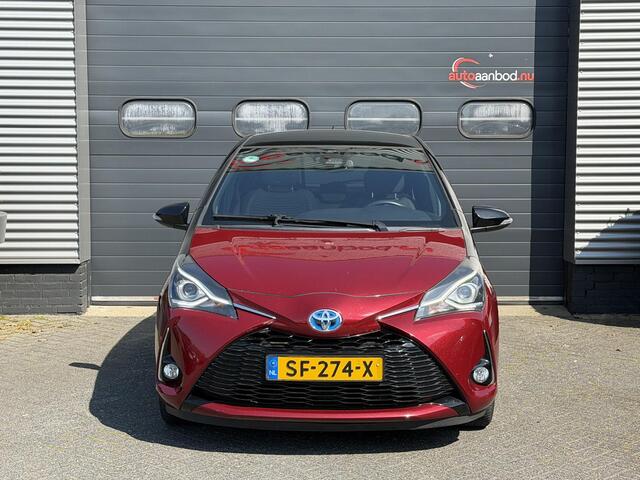 Toyota YARIS 1.5 Hybrid Bi-Tone Plus | Panoramadak | Navigatie | Camera | Climate Control |