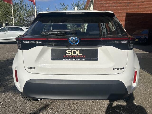 Toyota YARIS Cross 1.5 Hybrid Comfort // LED // APPLE CARPLAY / ANDROID AUTO // ADAPTIVE CRUISE // CLIMA // CAMERA
