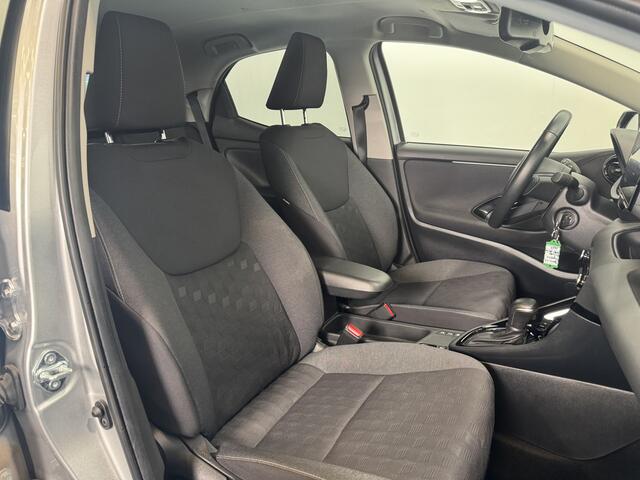 Toyota YARIS 1.5 Hybrid 115 First Edition Carplay | Camera |