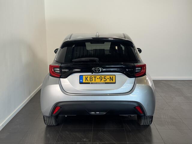 Toyota YARIS 1.5 Hybrid 115 First Edition Carplay | Camera |