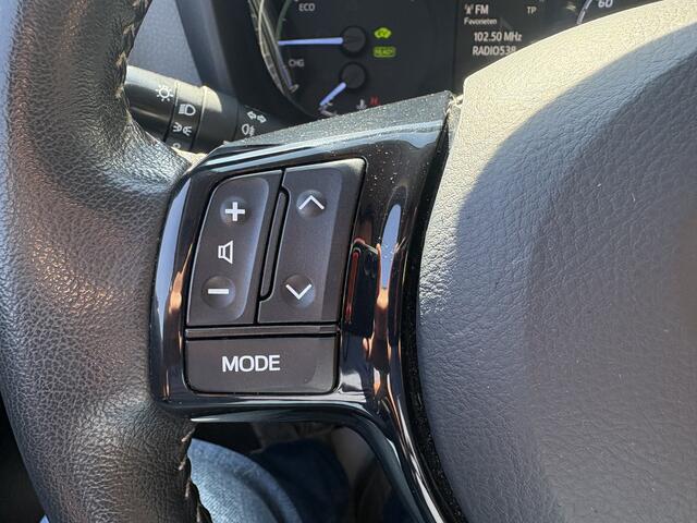 Toyota YARIS 1.5 Hybrid Aspiration, climate/cruise control