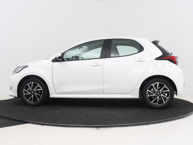Toyota YARIS 1.5 Hybrid 115 Dynamic | NIEUW & DIRECT LEVERBAAR | PRIJS INCL. ALLE ACTIES | MEERDERE KLEUREN OP VOORRAAD |
