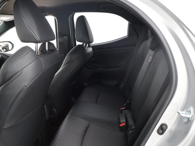 Toyota YARIS 1.5 Hybrid 115 Dynamic | NIEUW & DIRECT LEVERBAAR | PRIJS INCL. ALLE ACTIES | MEERDERE KLEUREN OP VOORRAAD |